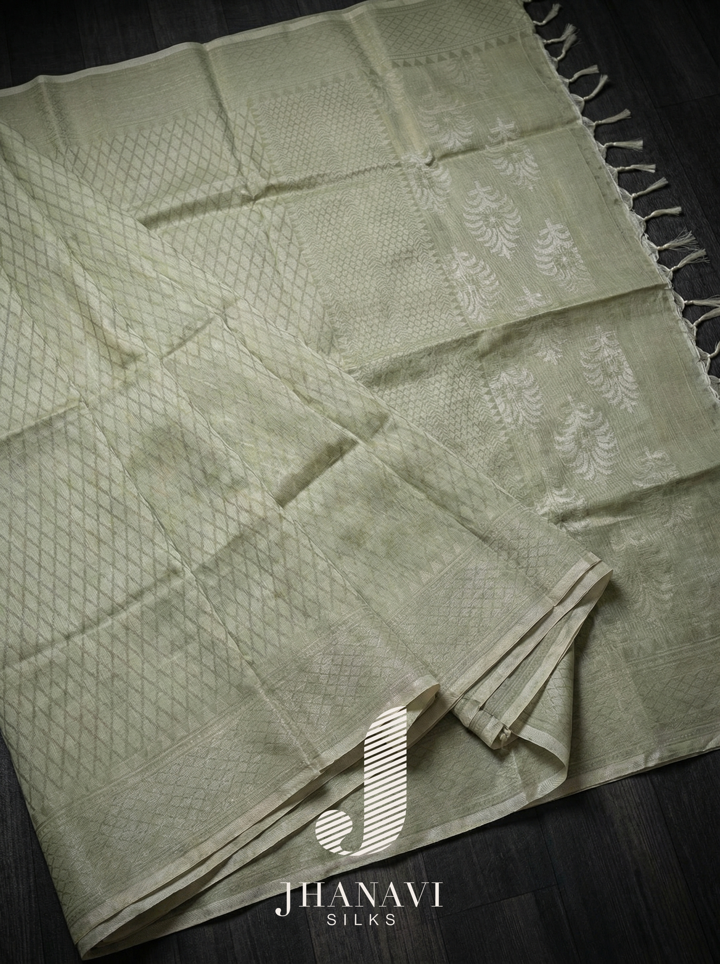 Designer Cotton Saree – Apple Green