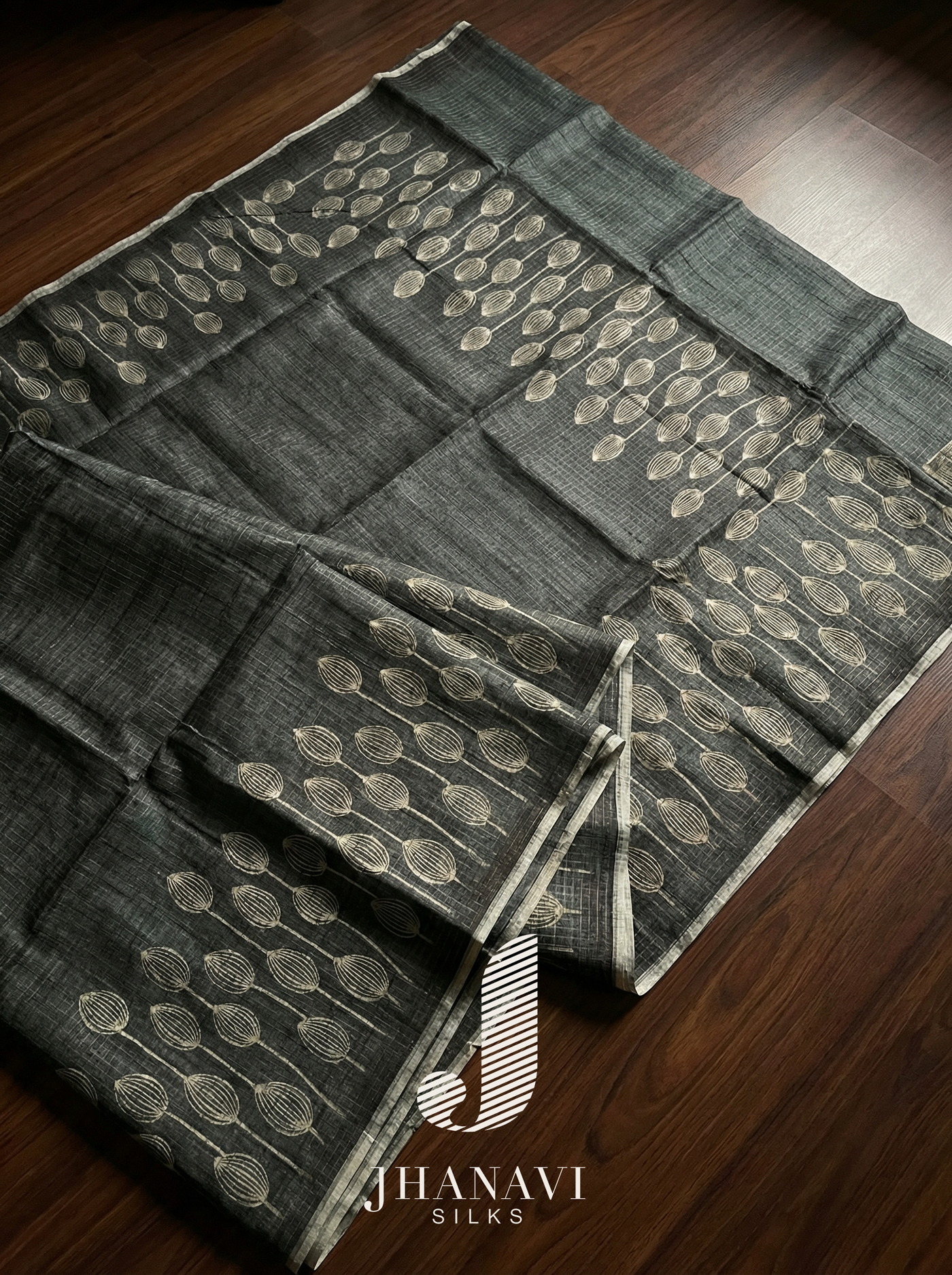 Tussar  Saree – Tulip Design